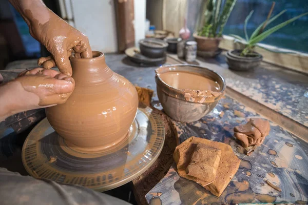 Ceramics Workshop Ceramic Art Concept Close Man Hands Forming New — Stock Photo, Image