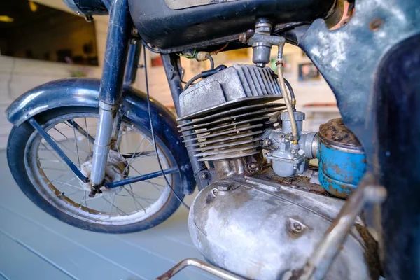 Bloqueio Motor Moto Velho Motor Moto Era Soviética Estónia Ilha — Fotografia de Stock