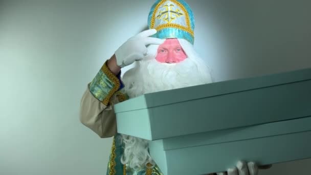 Различные Положительные Эмоции Святого Николая Чудотворца Который Основателем Санта Клауса — стоковое видео