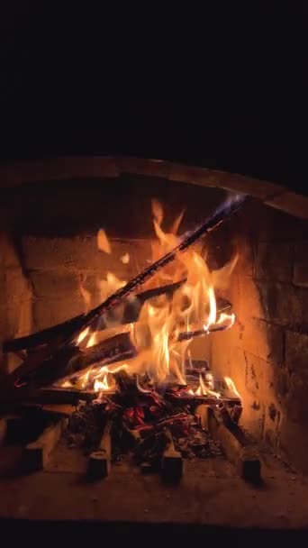 Fire Hot Fireplace Pile Thermal Energy Dense Red Yellow Thermal — Stock Video