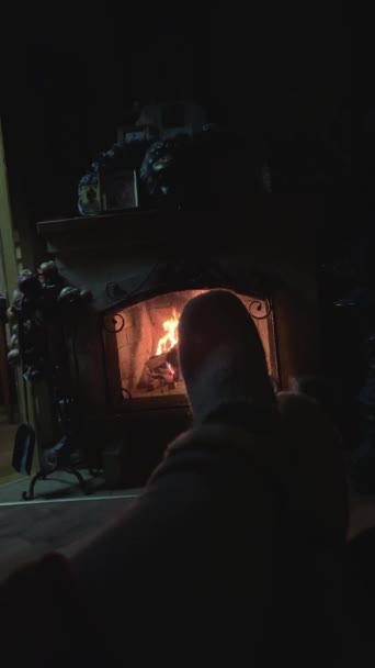 Φωτιά Ένα Ζεστό Τζάκι Θερμική Ενέργεια Πυκνή Κόκκινη Και Κίτρινη — Αρχείο Βίντεο