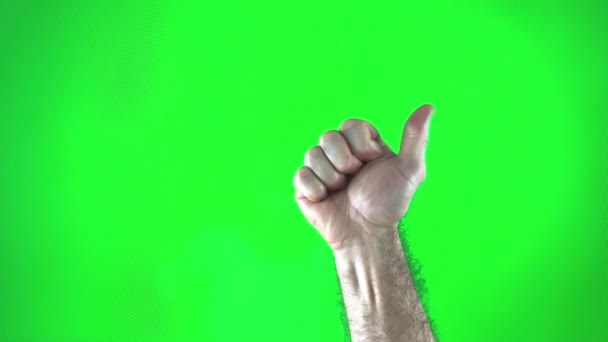 男人的手放在彩色铬色的绿色背景上 倒计时 一个男人的手指显示数字一 五个毛茸茸的阳刚的手肯定说明了文字的位置 — 图库视频影像