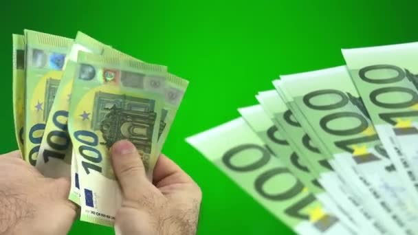 Oude Nieuwe Bankbiljetten Handen Worden Uitgedaagd Veel Geld Een Vrouwenhand — Stockvideo