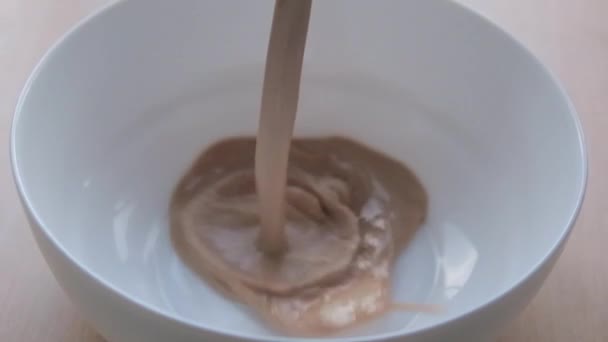 Live Yeast Liquid Mixing Sugar Yeast Dough Poured White Bowl — Vídeo de Stock
