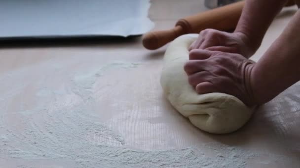 Adult Woman Kneading Dough Background Rolling Pin Baking Sheet Woman — Stockvideo