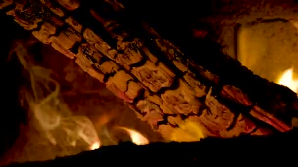 Oheň Hoří Krbu Zpomaleně 180Fps Vysoce Kvalitní Záběry — Stock video