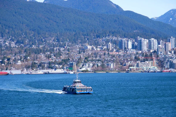 Canada Place Commercial Buildings Downtown Vancouver Port Pier Ships Arrive — Stock Photo, Image