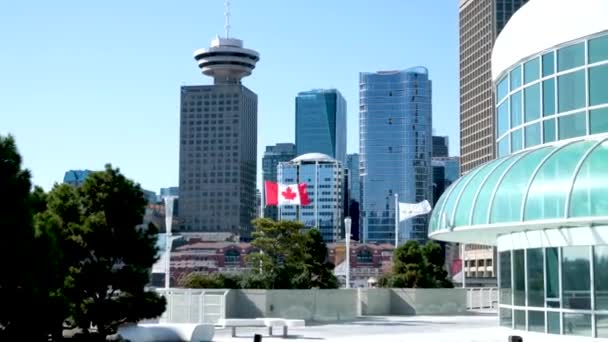 Канадська Площа Комерційні Будівлі Центрі Ванкувера Порт Пірс Кораблі Прибувають — стокове відео