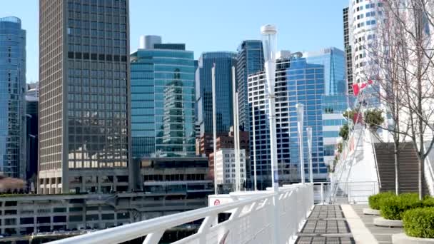 Канадська Площа Комерційні Будівлі Центрі Ванкувера Порт Пірс Кораблі Прибувають — стокове відео