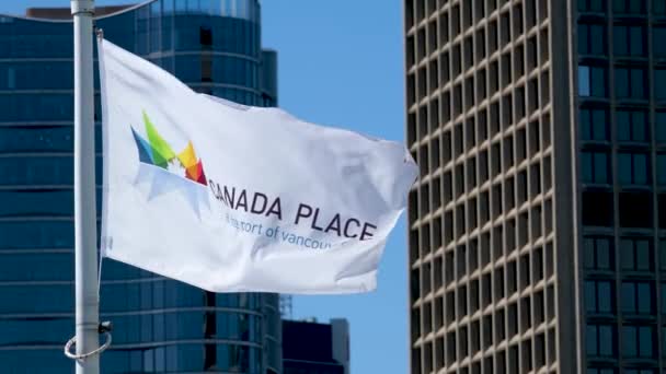 Наложение Национального Флага Канады Canada Place Коммерческие Здания Центре Ванкувера — стоковое видео