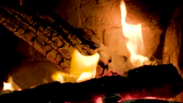 Oheň Krbu Zpomaluje Vysoce Kvalitní Záběry — Stock video