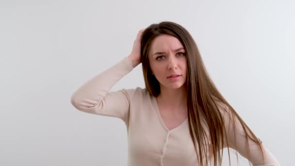 Triste Fille Souffre Maux Tête Souffrant Migraine Trouble Fatigue Émotionnelle — Video