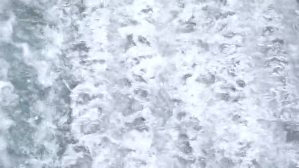 加拿大温哥华不列颠哥伦比亚省斯坦利公园温哥华水族馆附近的一个喷泉 水流下楼梯 — 图库视频影像
