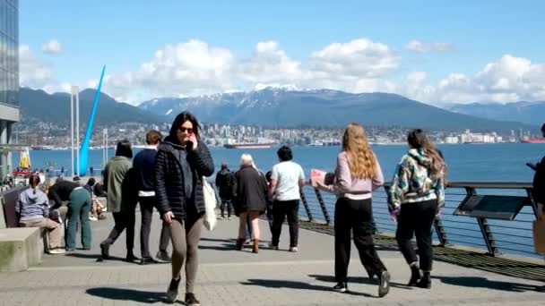 Центр Ванкувера Офисные Здания Набережной Canada Place Pacific Ocean People — стоковое видео