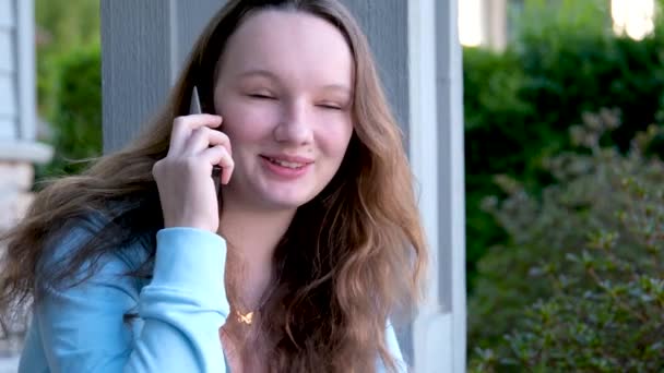 Happy Pretty Hispanic Gen Teen Girl Vlogger Holding Smartphone Talking — Video