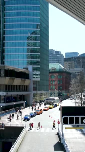 Vancouver Canada 2023 View Canada Place City Embankment Taxi Bus — Stockvideo