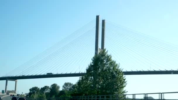 新帕图洛大桥是萨里社区和新威斯敏斯特社区之间的一个关键环节 新的四车道免费大桥将为每一个使用它的人提供重要的改善 — 图库视频影像