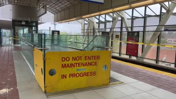 Ανακαίνιση Του Σταθμού Sky Train Στο Surray Central Δεν Έξοδο — Αρχείο Βίντεο