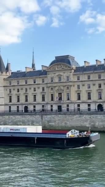 Cour Cassation Paris Supreme Court Cour Seine River Beautiful Facade — Stock Video