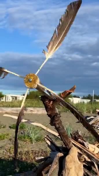 Dřevěný Dům Prken Dětství Oceánu Větrný Mlýn Vrtule Domě Vyroben — Stock video