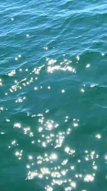 Sunbeams Emerald Green Waters Pacific Ocean Glisten Sun Background Any — Wideo stockowe