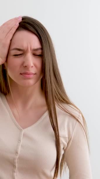 Kopfschmerzen Und Kopfschmerzen Medizin Migräne Erkranken Grippe Coronavirus Folgen Der — Stockvideo