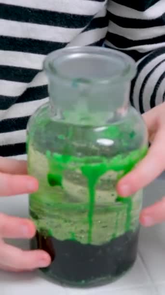 Elementary School Science Chemistry Classroom Enthusiastic Teacher Shows Funny Chemical — Vídeo de Stock