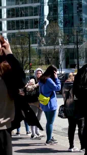 Gratte Ciel Gare Burrard Gens Qui Marchent Circulation Tourisme Réel — Video