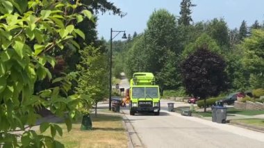 Gıda fırçalarınız tarafından geliştirilmiş yenilenebilir Doğal Gaz Bozukluğu. Çöp kamyonu belediye atıklarını toplamak için özel olarak tasarlandı. Yaşam için yeşil mesaj veriyor. Kanada Vancouver Surrey