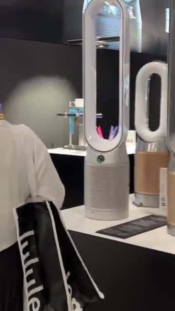 Dyson Rons Vacuum Cleaners Other Equipment Home Appliance Store Girl — Video