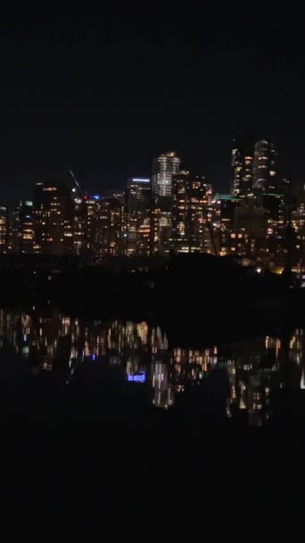 City Lights Avond Aan Oostkust Van False Creek Inlet Vancouver — Stockvideo