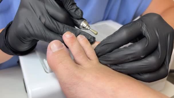 Hardware Pedicure Foot Treatment Professional Hardware Pedicure Using Electric Device — Stock Video