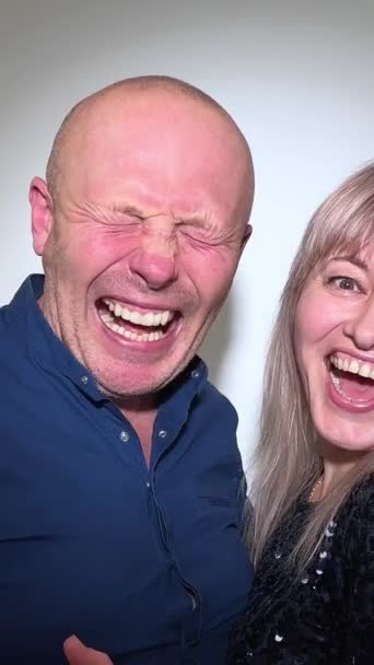 Vreugde Geluk Succes Grappige Komedie Hardop Oprecht Lachen Man Vrouw — Stockvideo