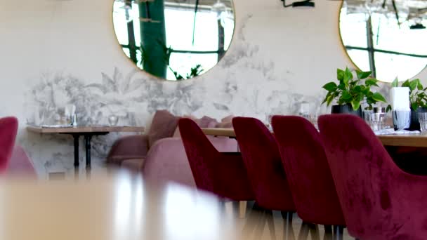 Réservé Table Restaurant Intérieur Moderne Sans Personnes Dans Grande Ville — Video