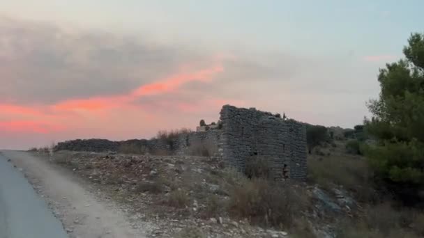 Дорога Албанії Місті Саранто Захід Сонця Розгалужена Дорога Горах Збирається — стокове відео