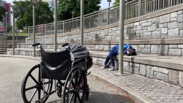 Život Bezdomovců Velkém Městě Svoboda Výběru Bezdomovců Velkých Městech Flákači — Stock video