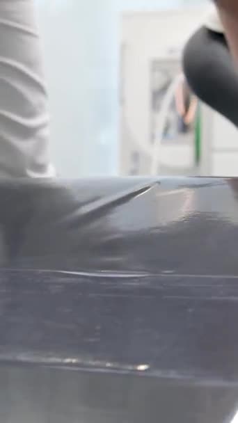 Nettoyage Cabinet Dentaire Essuyer Humidité Avec Évier Équipement Tissu Stérile — Video