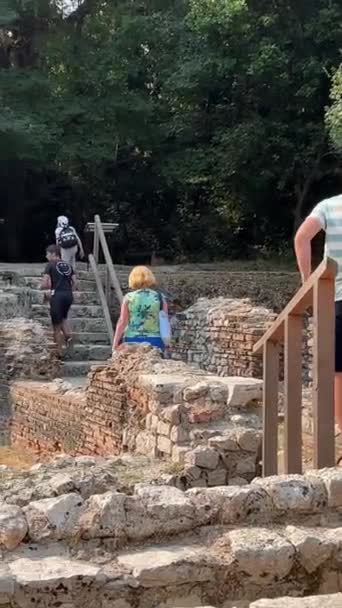 バトリント サランド地区アルバニアシネマティックローマバプテリー 古代史跡ユネスコの世界遺産センター 古代の町ブトロウムの遺跡 アルバニア バトリント 2023 — ストック動画