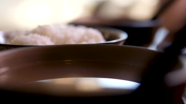 Sopa Miso Una Sopa Tradicional Japonesa Hecha Principalmente Pasta Miso — Vídeo de stock