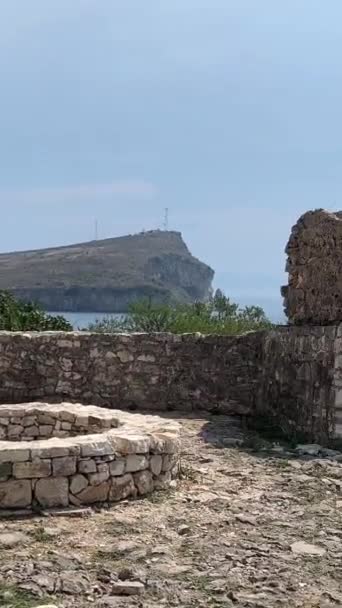 Fortaleza Porto Palermo Ali Pasha Tepelensky Construyendo Sobre Las Ruinas — Vídeo de stock