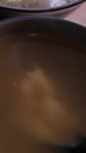 Гукбаб Коровьей Головы Корейский Традиционный Суп Говядины Паром Риса Высокое — стоковое видео