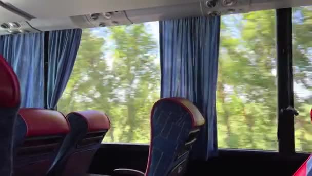 Prodavač Jízdenek Spěchá Norsku Autobusem Což Velmi Rychlý Pohodlný Dopravní — Stock video