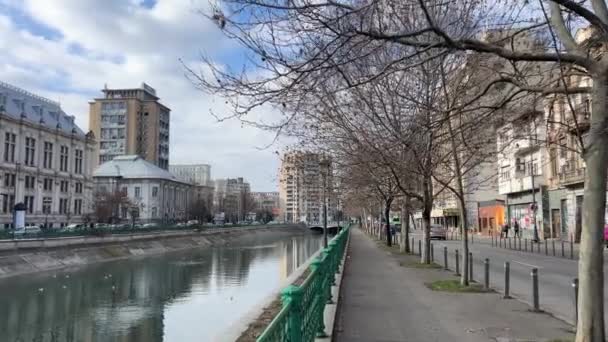 Romênia Bucareste Passeio Inverno Pelas Atrações Cidade Centro Arquitetura Edifícios — Vídeo de Stock