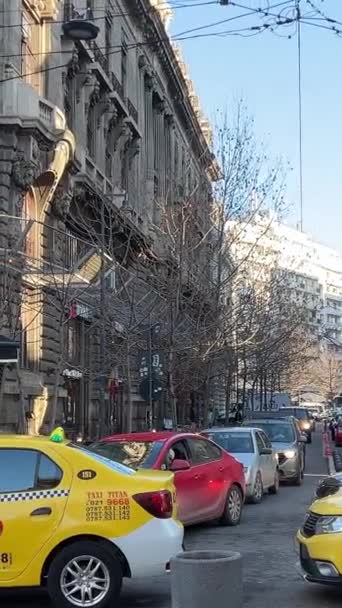 Румунія Бухарест Ходьба Навколо Міських Визначних Пам Яток Красиві Будівлі — стокове відео