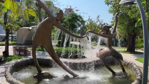 Вьетнам Grand World Phu Quoc Скульптуры Водопады Фонтаны Известный Развлекательный — стоковое видео