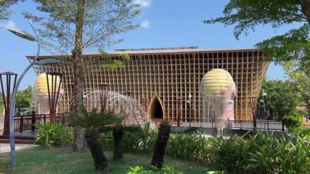 Vietnam Grand Monde Phu Quoc Sculptures Cascades Fontaines Célèbre Divertissement — Video