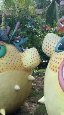 Phu Quoc, Vietnam eğlence parkı Water Park Lunaparkı Phu Quoc Adası, Güney Vietnam, Güneydoğu Asya 'daki en büyük ve en modern eğlence parkı. Teleferiğe bin.