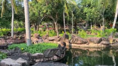 Phu Quoc, Vietnam eğlence parkı Water Park Lunaparkı Phu Quoc Adası, Güney Vietnam, Güneydoğu Asya 'daki en büyük ve en modern eğlence parkı. Teleferiğe bin.