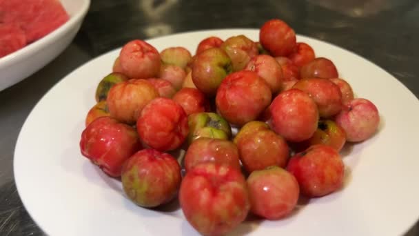 Turkish Cherry Fruits Small Berries Similar Apple Called Japanese Vietnamese — Stock Video