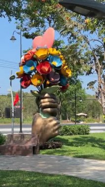 VN, Kien Giang bölgesindeki ünlü eğlence, eğlence ve alışveriş merkezi. Venedik İtalya 'daki gibi renkli binalar Vietnam Phu Quoc Adası Büyük Dünya 03.18.2024